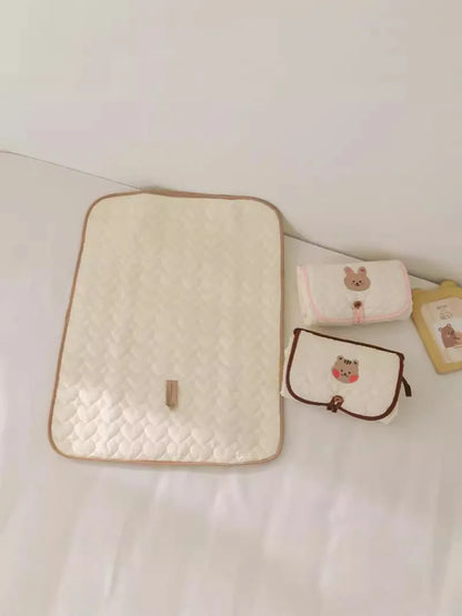 Foldable Changing Pad image 9