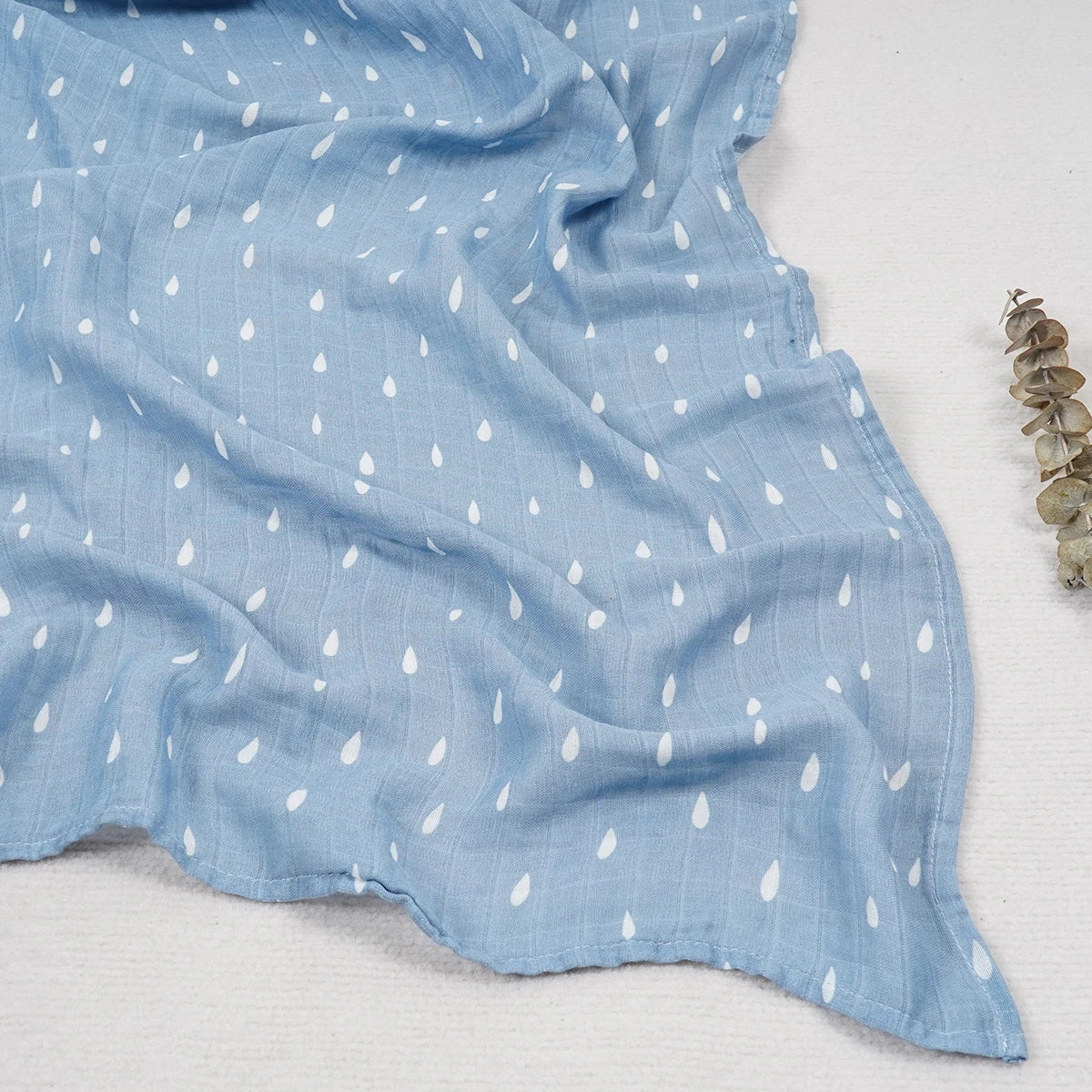 Nest & Hold™ Muslin Baby Swaddle
